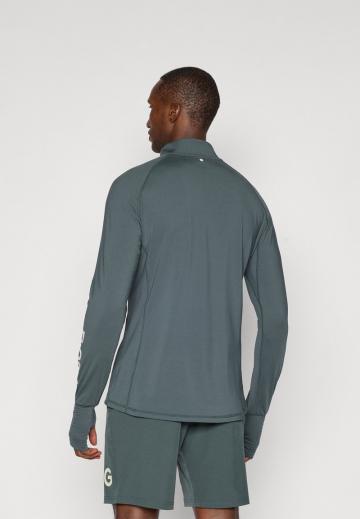 Спортивная майка