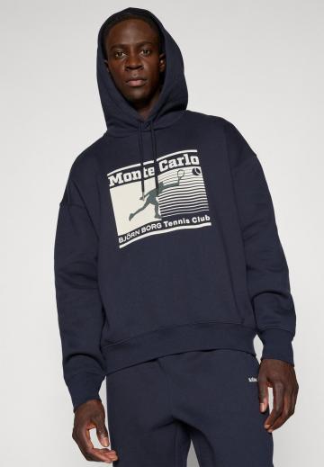 Спортивная кофта