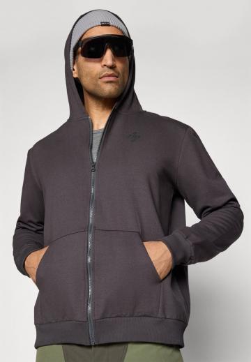 Спортивная кофта