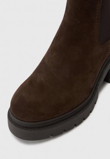 Полусапожки на высоком каблуке