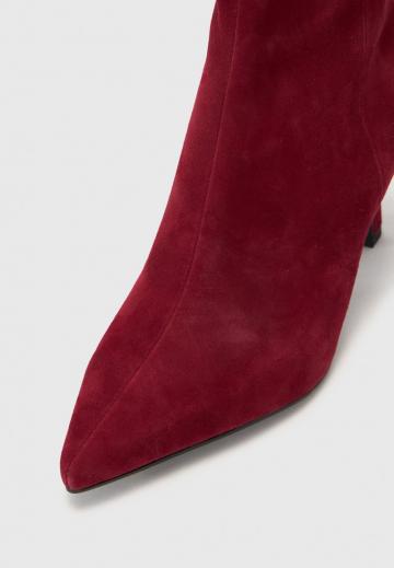 Полусапожки на высоком каблуке