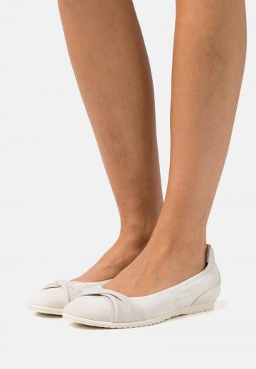 Спортивные балетки