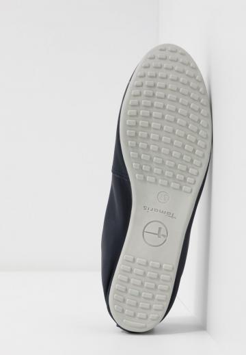 Спортивные балетки