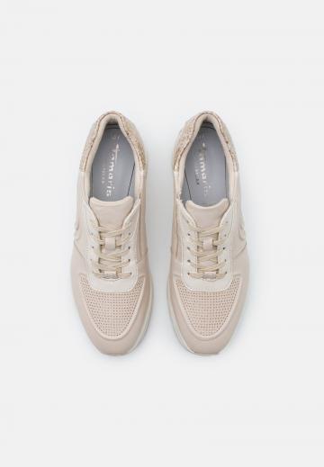 Гандбольные кроссовки