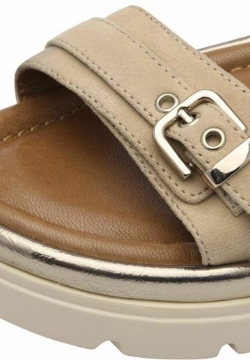 Босоножки на платформе