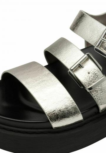 Босоножки на платформе