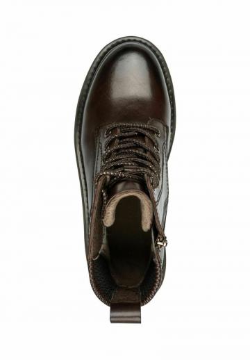 Сапожки на танкетке