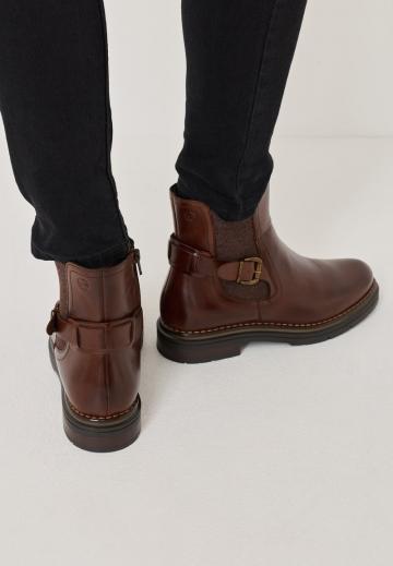 Полусапожки на платформе