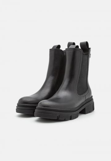 Ботинки челси