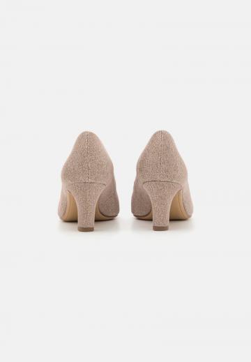 Туфли с ремешком