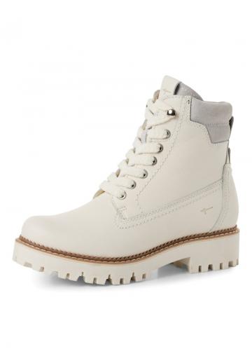 Ботинки на шнуровке