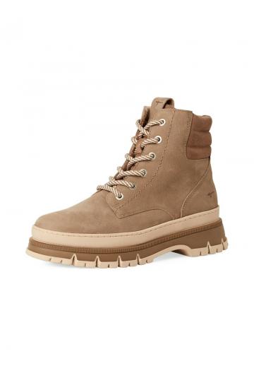 Ботинки на шнуровке
