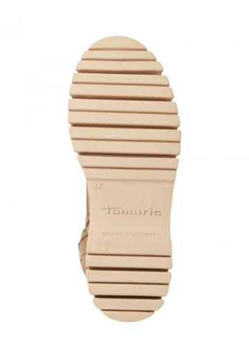 Ботинки на шнуровке