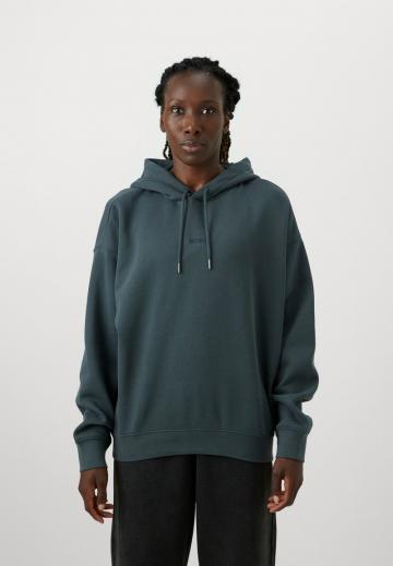 Спортивная толстовка