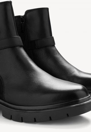 Широкие сапоги