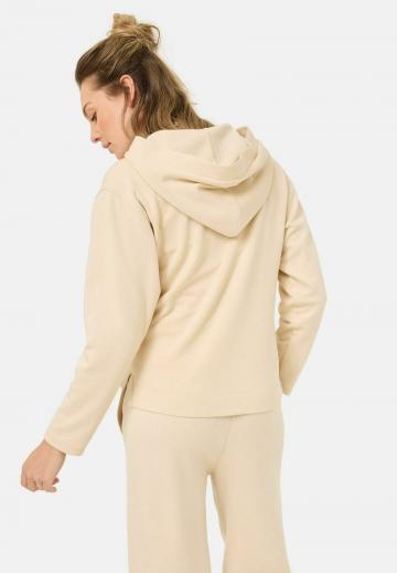 Пуловер с капюшоном