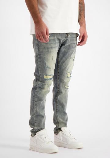 Узкие джинсы