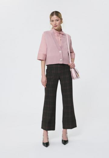 Вязаный жилет