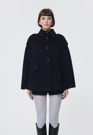 Короткое пальто