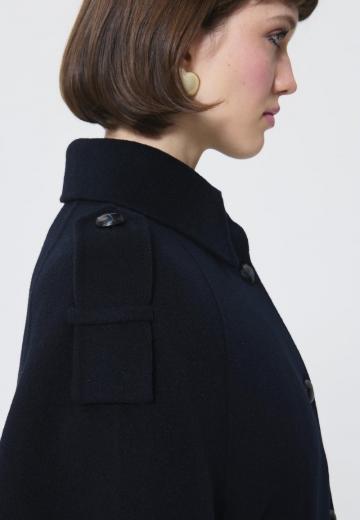 Короткое пальто