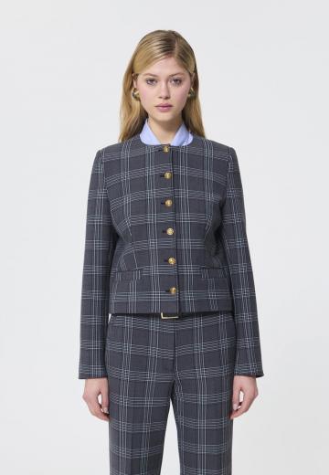 Короткий блейзер