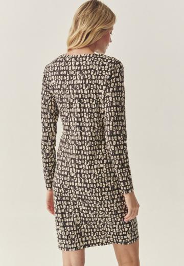 Короткое платье