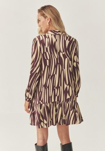 Короткое платье