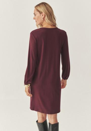 Вязаное платье