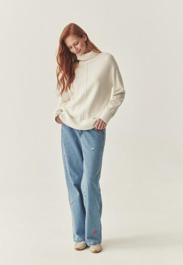 Прямые джинсы