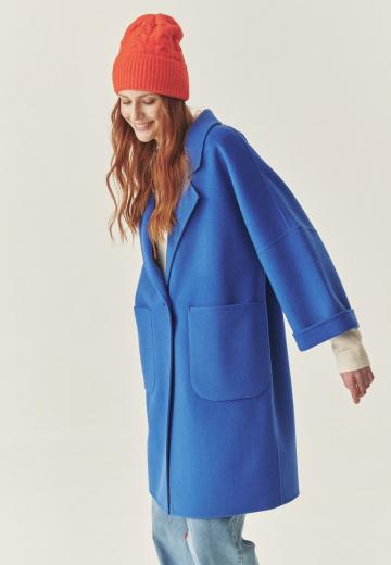 Короткое пальто