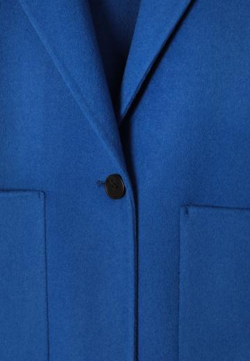 Короткое пальто