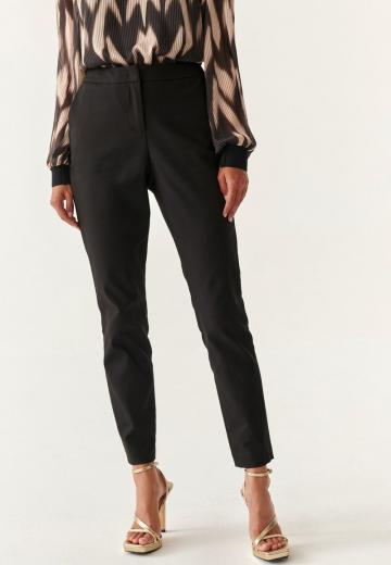 Узкие брюки
