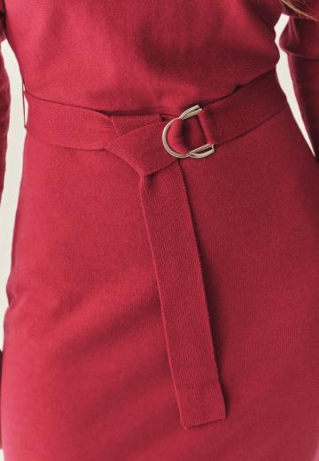 Платье футляр