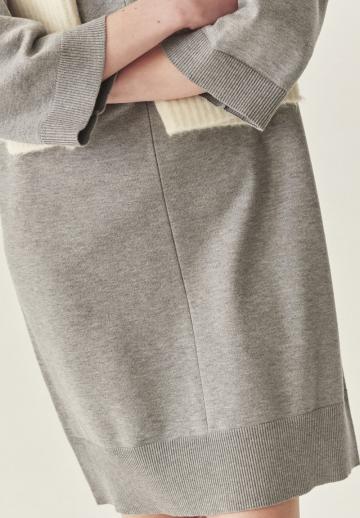 Вязаное платье