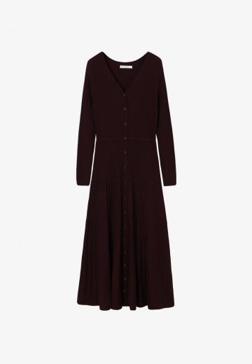 Вязаное платье