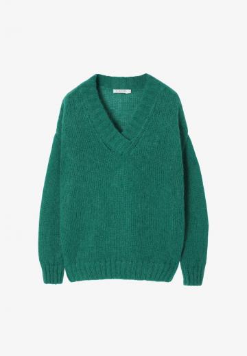 Пуловер с вырезом V