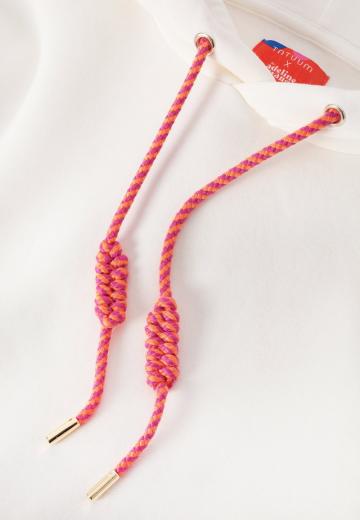 Пуловер с капюшоном