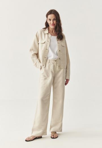 Куртка с накладнымит карманами