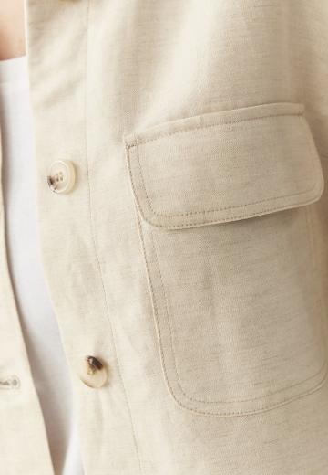 Куртка с накладнымит карманами