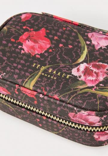 Косметичка