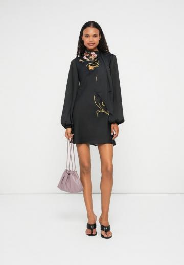 Коктейльное платье