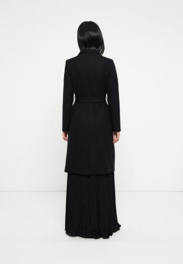 Шерстяное пальто