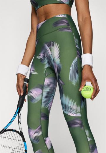 Спортивные штаны