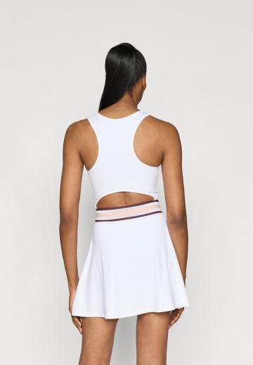 Спортивное платье