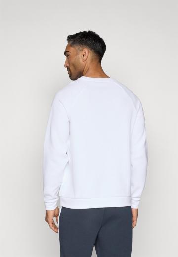 Спортивная кофта