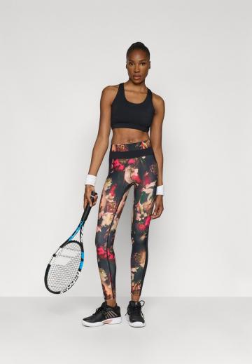 Спортивные штаны