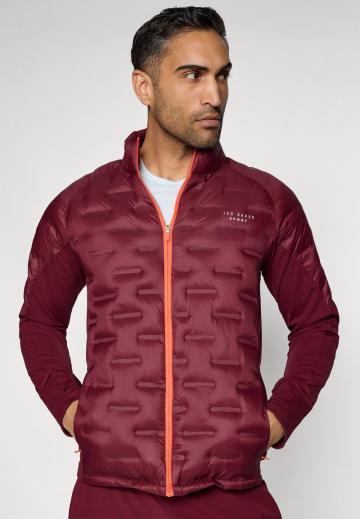 Спортивная куртка