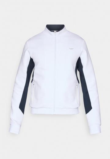 Спортивная кофта