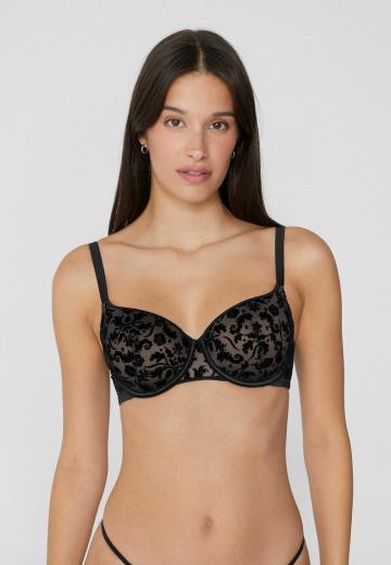 Бюстгальтер