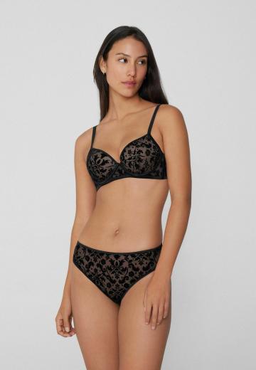 Бюстгальтер